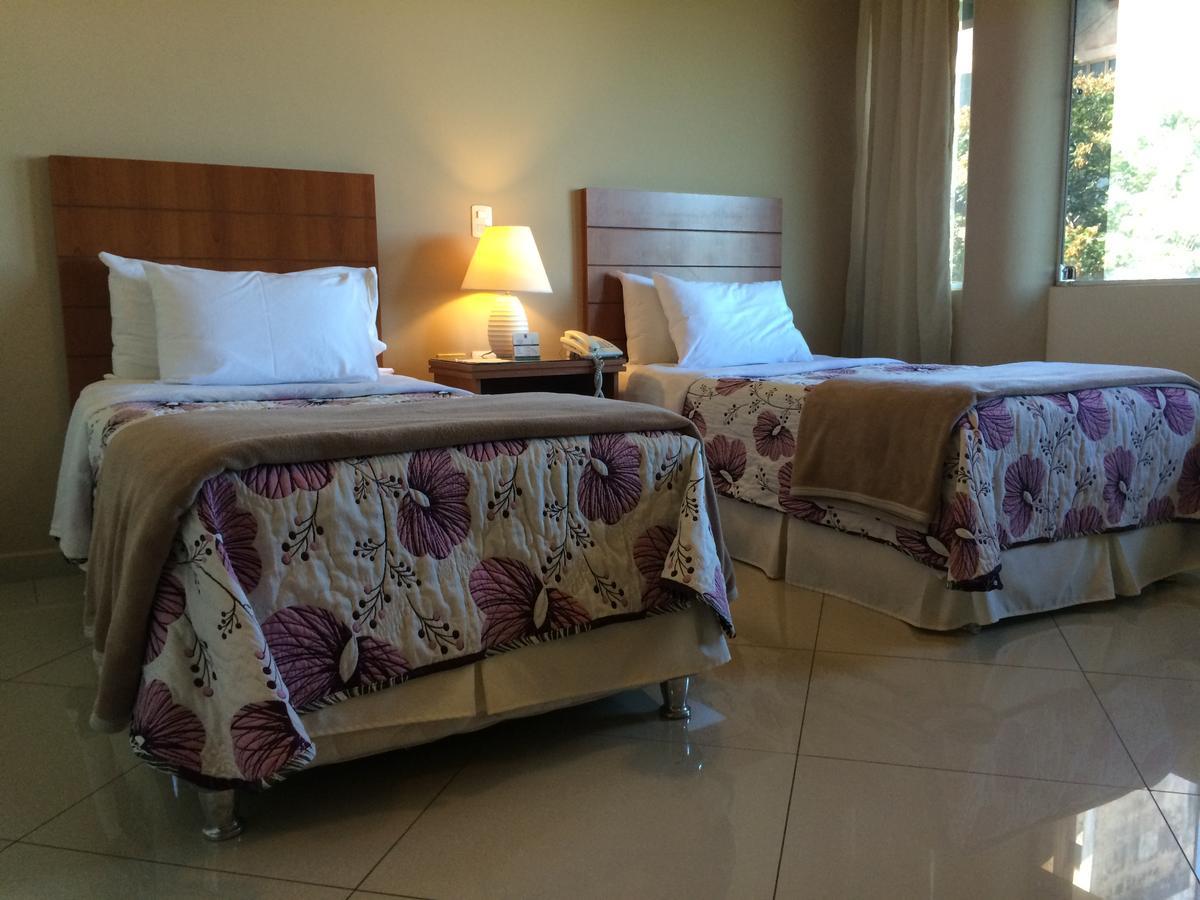 Convair Hotel Сиудад дел Есте Екстериор снимка